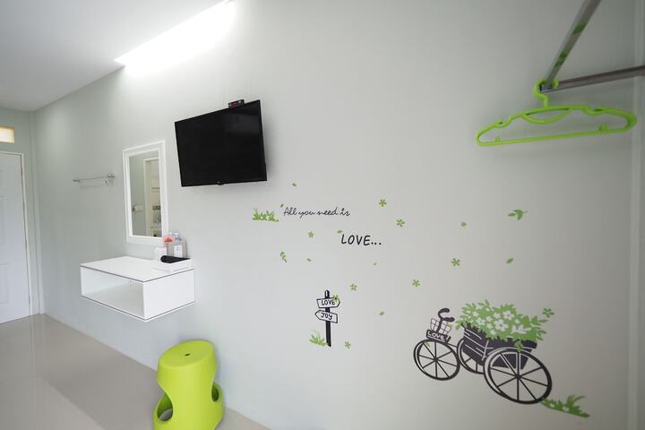 Room 30 of 57