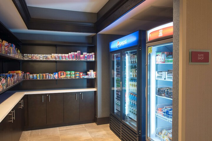 Snack bar