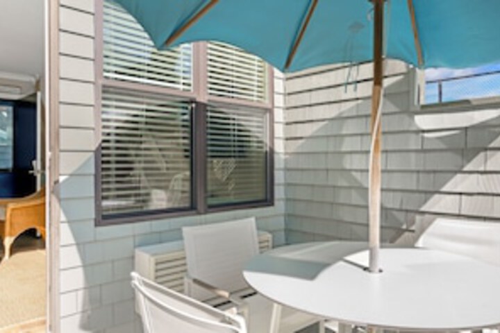 Terrace/Patio 703 of 984