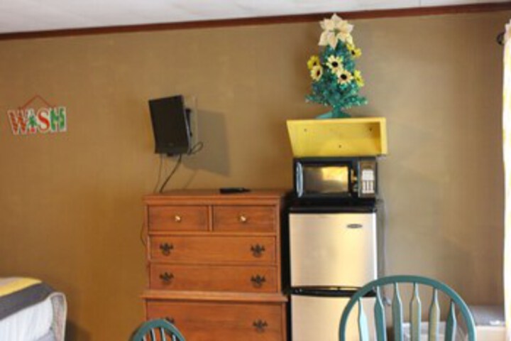 Room 48 of 140