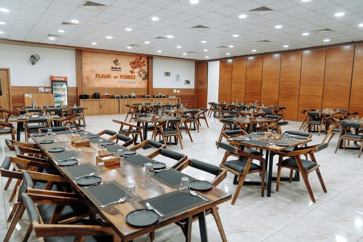 Dining 96 of 139