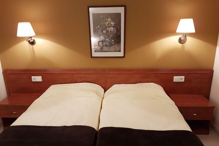 Room 7 of 53