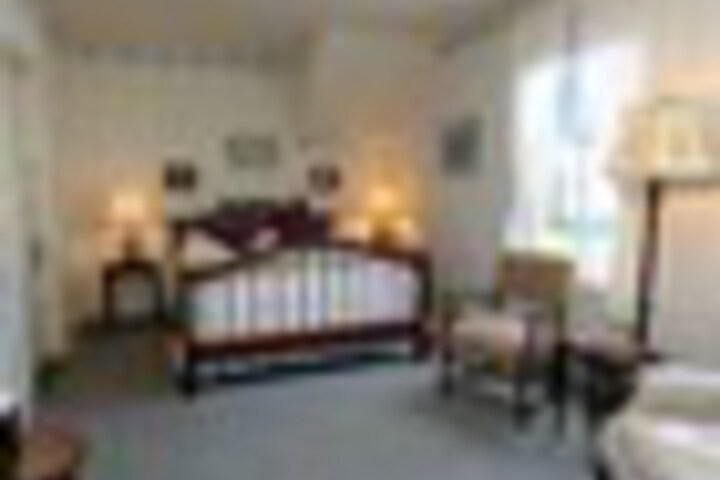 Room 53 of 162