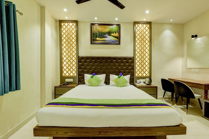Room 20 of 53