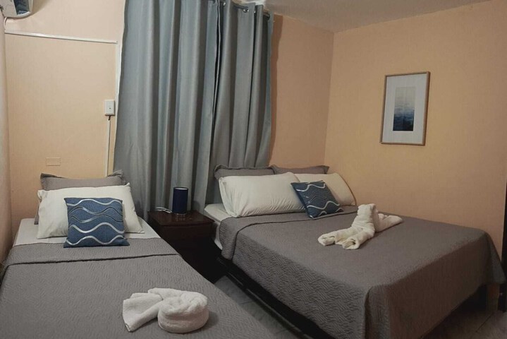 Room 19 of 38