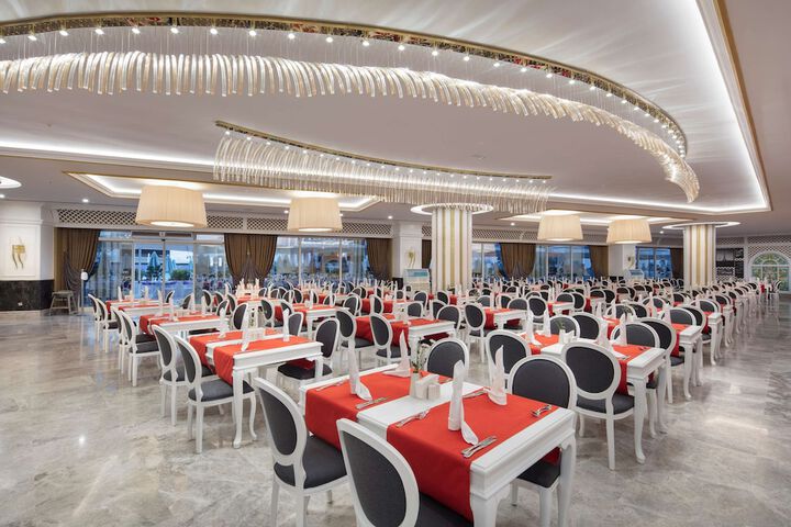 Dining 94 of 160