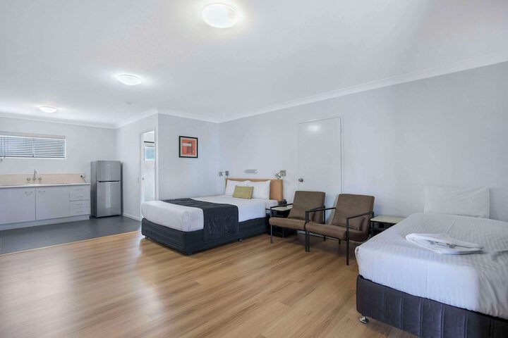 Room 10 of 23