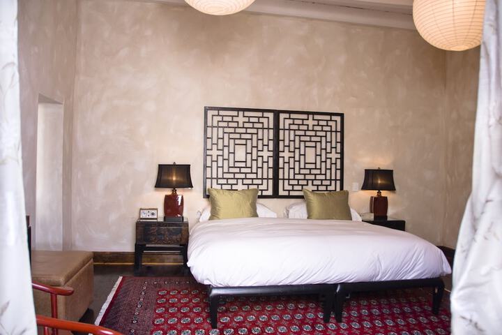 Room 6 of 46