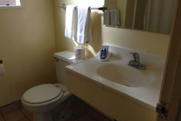 Room 3 of 23