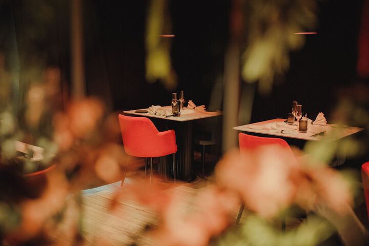 Dining 84 of 155