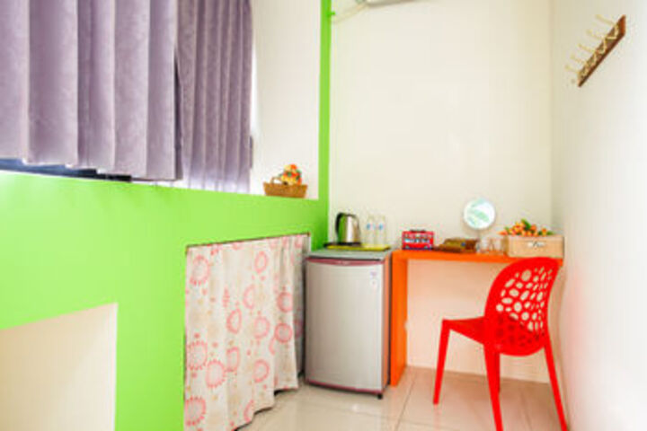 Room 35 of 89