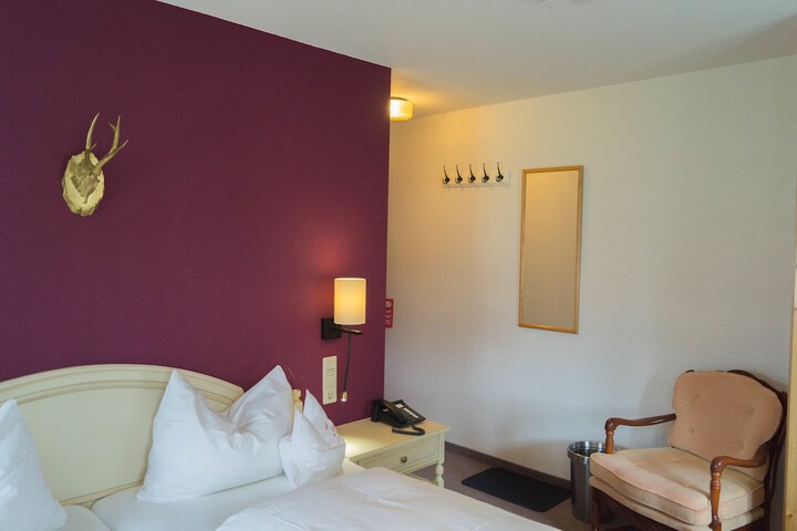 Room 16 of 24
