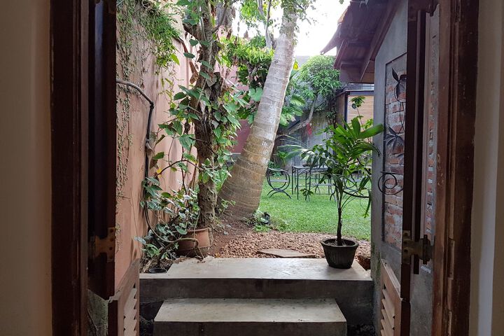 Room 10 of 44