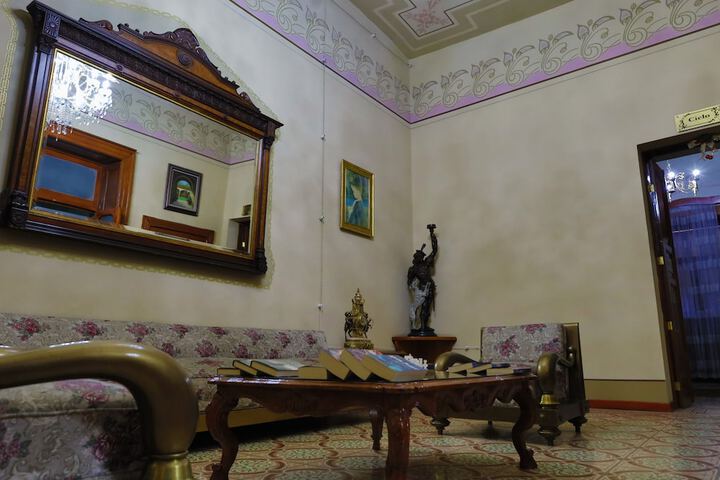 Room 35 of 43