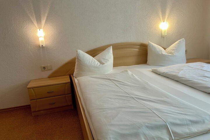 Room 105 of 114