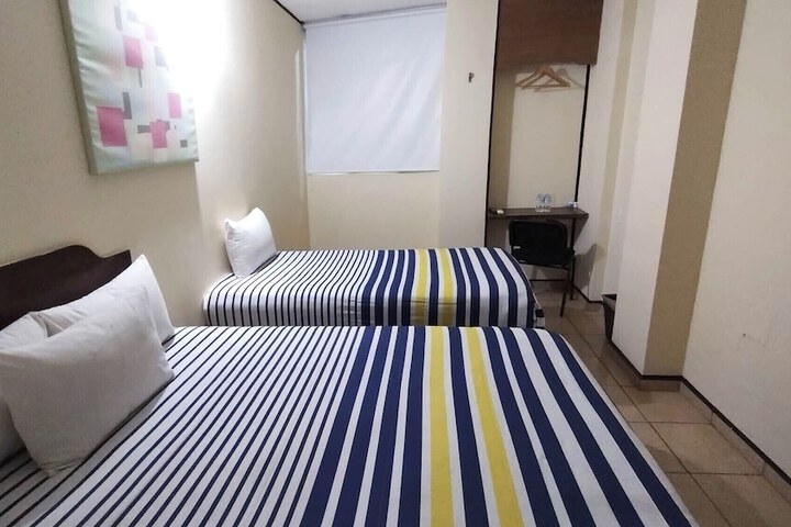 Room 14 of 31