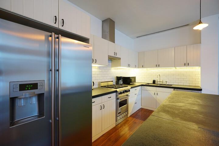 Exterior of w Beautiful 1BR With Balcony in Casco Viejo