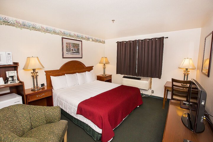 Room 22 of 35