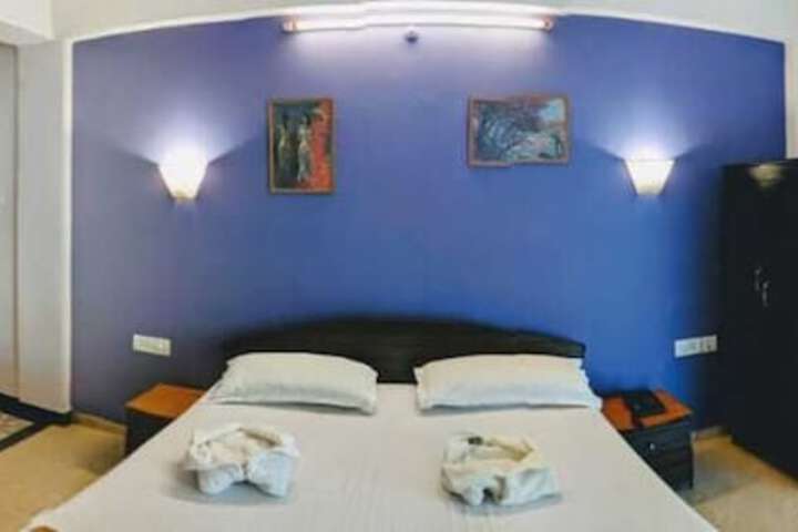 Room 14 of 29