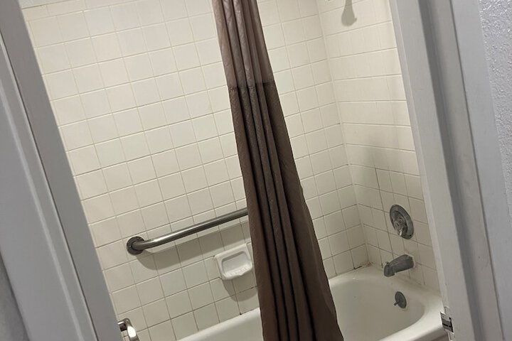 Room 15 of 20