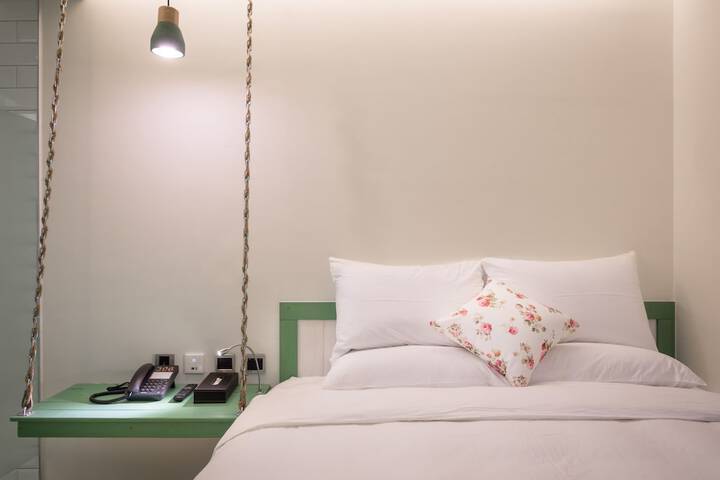 Room 30 of 58