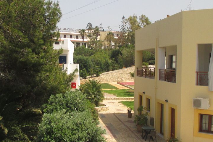 Hotel 18 of 21