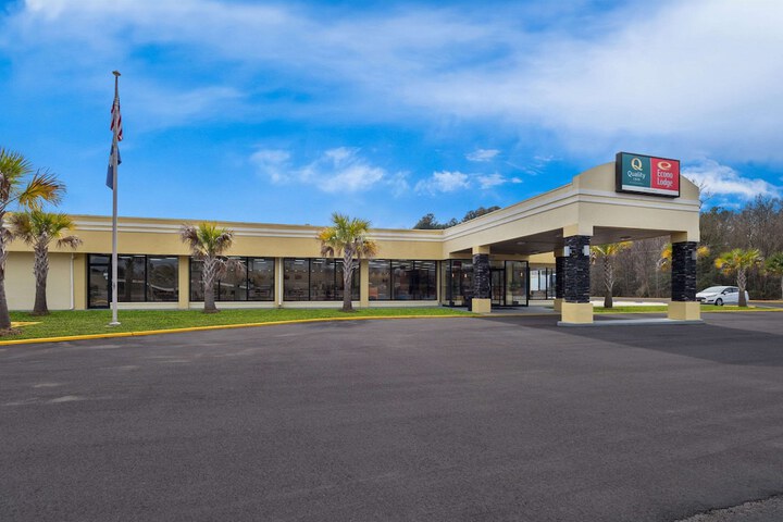 Quality Inn Yemassee - Point South I-95 in Yemassee, SC
