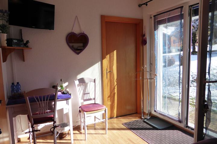 Room 8 of 38