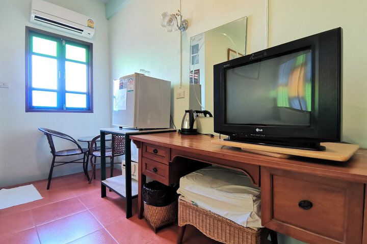 Room 15 of 30