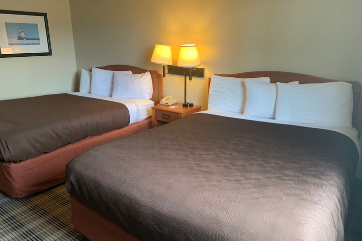 Room 10 of 20