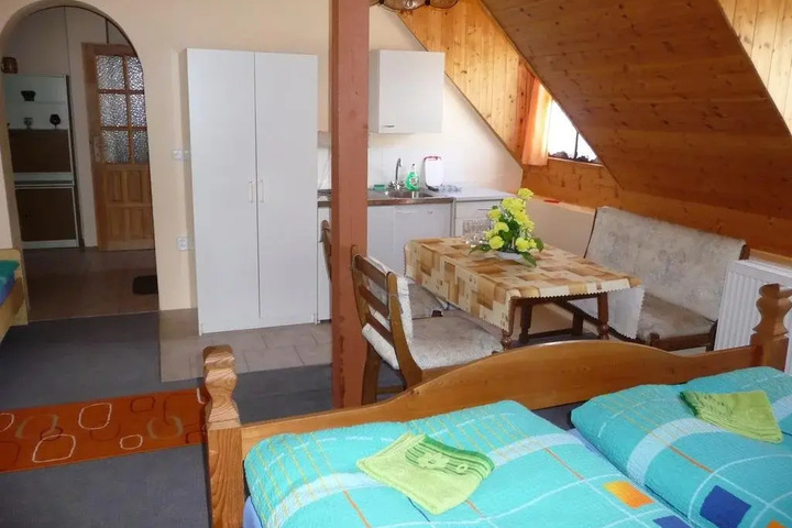 Room 2 of 14