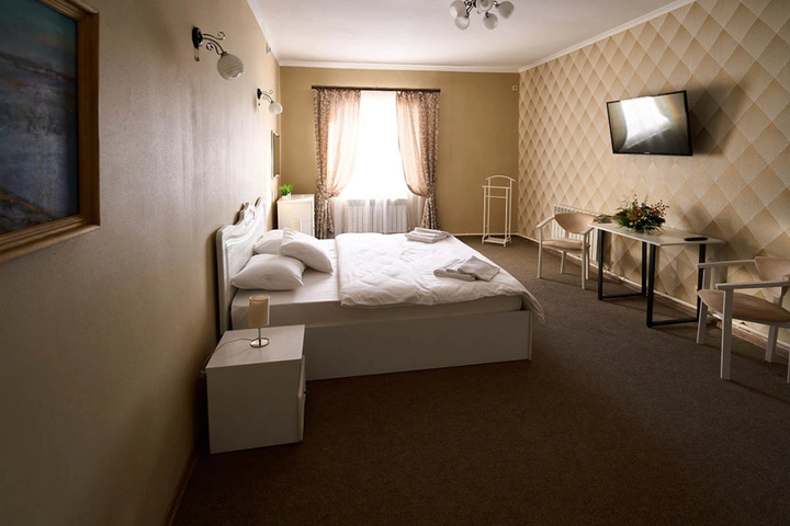 Room 17 of 21