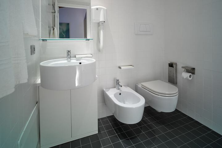 Clean Restrooms
