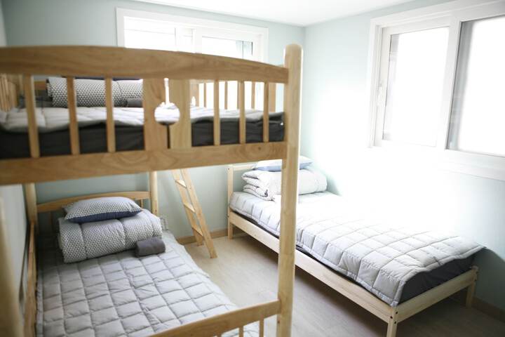 Room 7 of 49