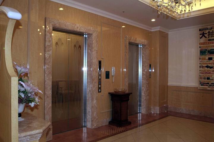 Lobby Photos