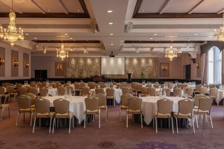 Ballroom/Hall 47 of 56