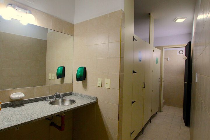 Room 44 of 49