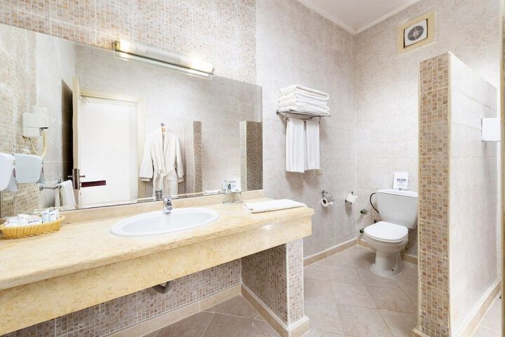 Bath Photo