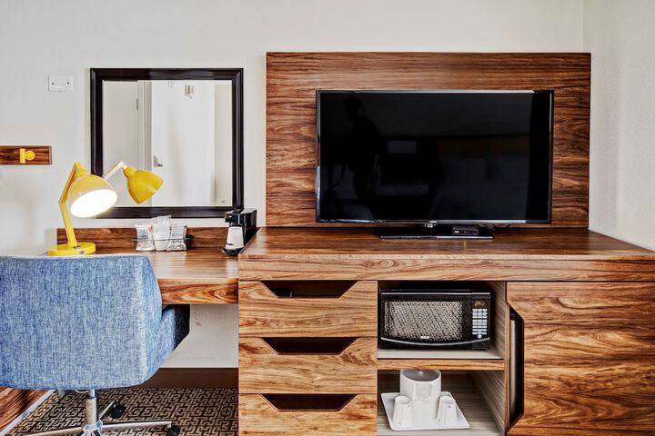 Room 5 of 29