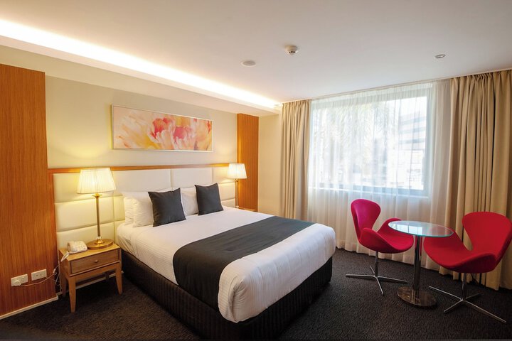 Room 16 of 35