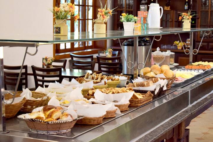 Breakfast/Coffee Service 55 of 70