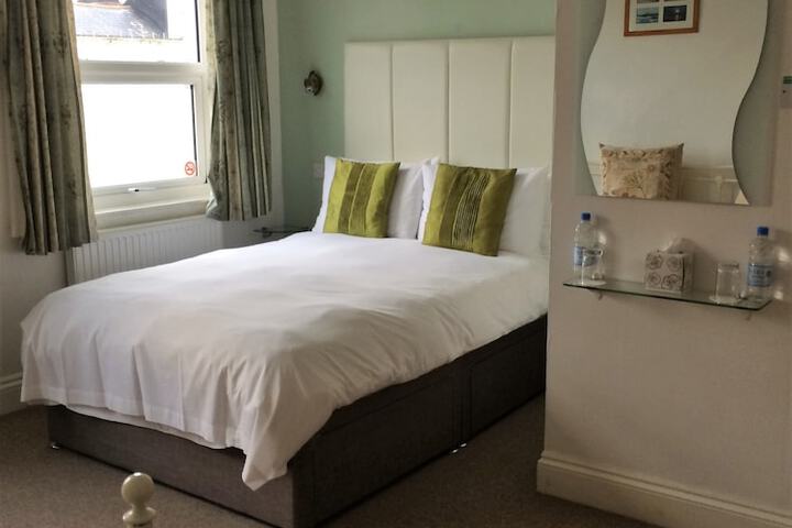 Room 13 of 59