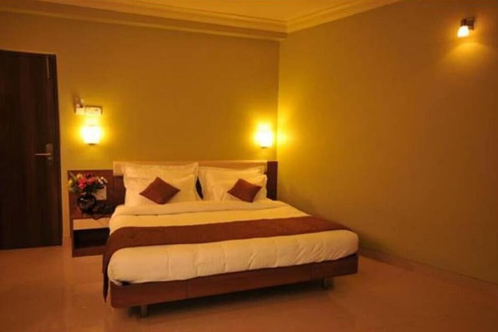 Room 10 of 34