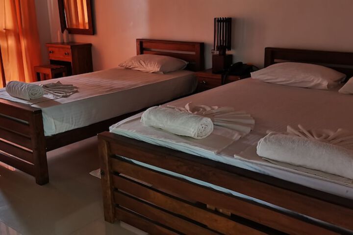 Room 15 of 151