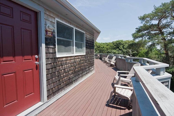 Terrace/Patio 11 of 17