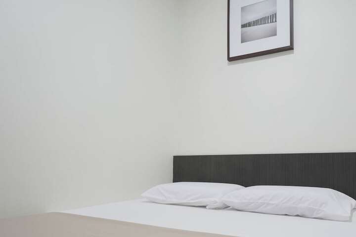 Room 17 of 43