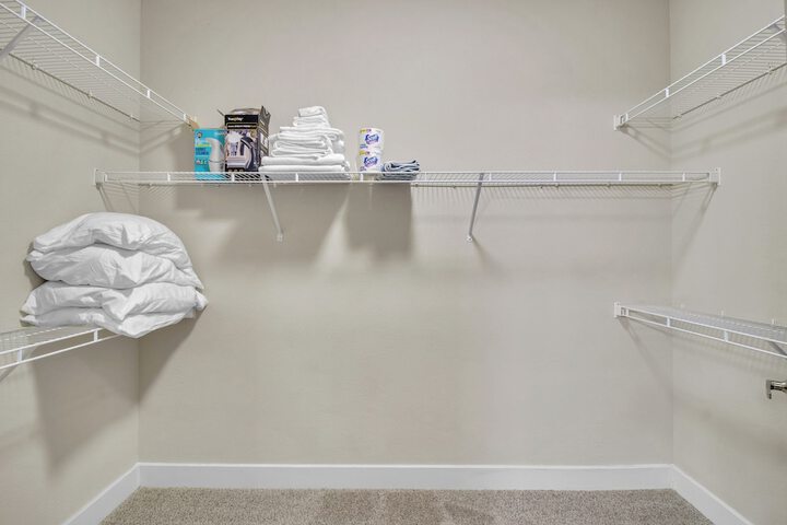 Room 9 of 23