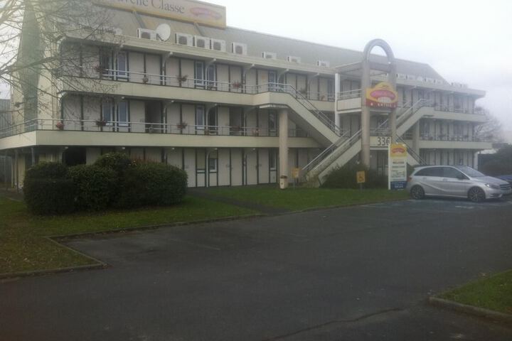 Hotel 18 of 21