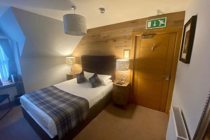 Room 18 of 54