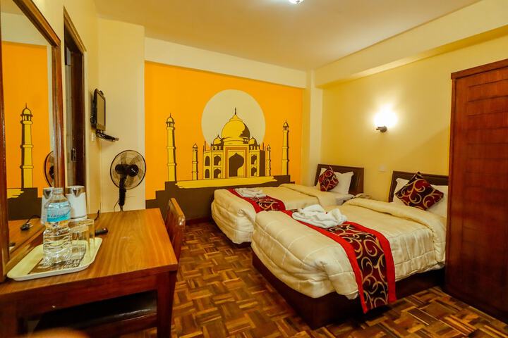 Room 44 of 79